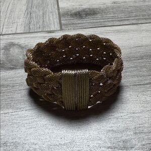 Womens Gold-tone Magnetic Clasp Woven Mesh Braided Cuff Bracelet OS